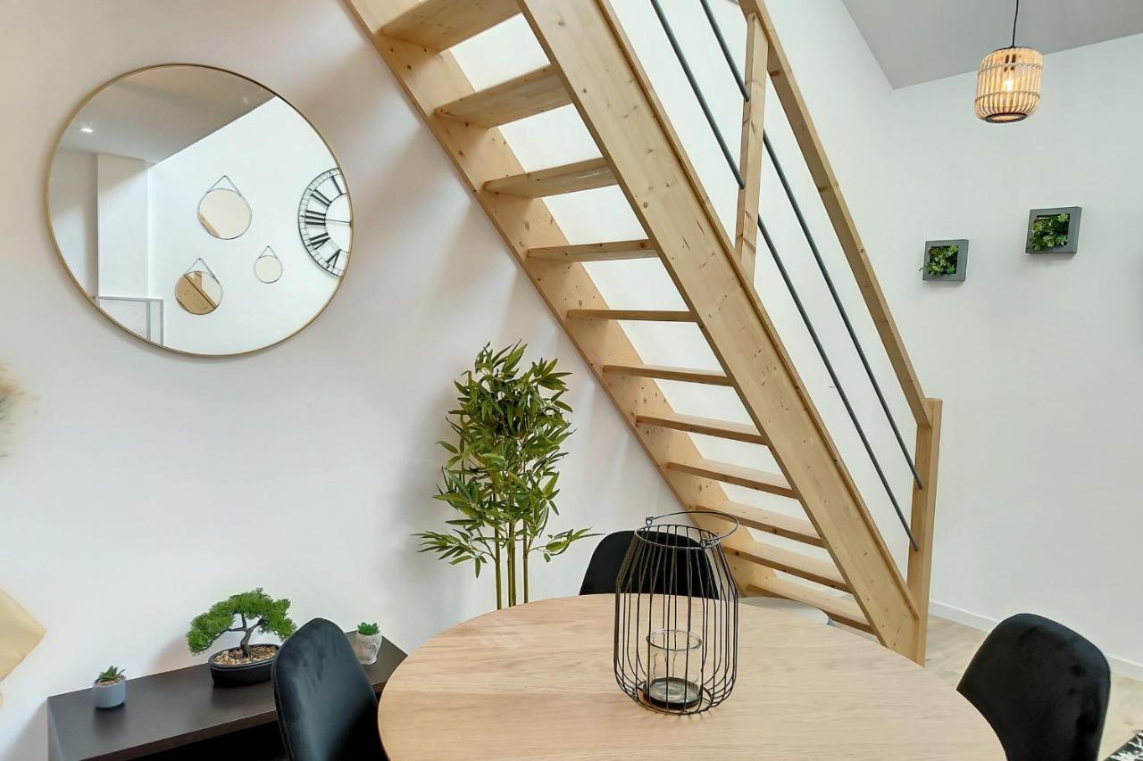 Sublime Appart Renove Duplex Centre Ville 4Pers Wifi Saint-Quentin  Bagian luar foto