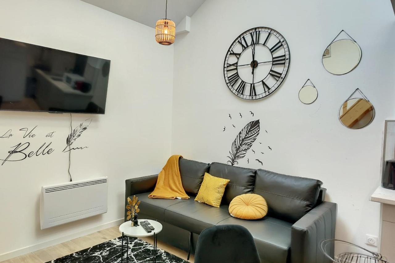 Sublime Appart Renove Duplex Centre Ville 4Pers Wifi Saint-Quentin  Bagian luar foto